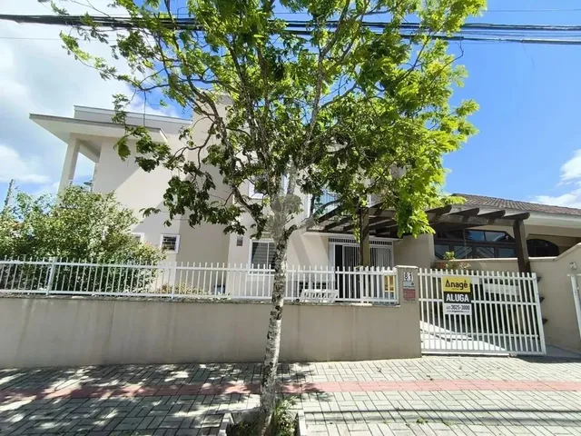 Imagem: Casa Completa de Armários no Floresta com