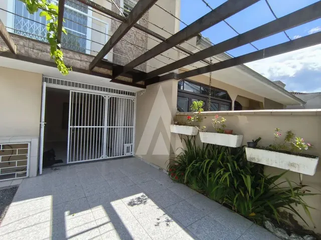Imagem 16: Casa Completa de Armários no Floresta com 03 Quartos Sendo 01 Suíte com Ar Condicionado