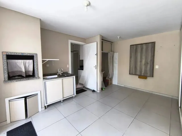 Imagem 8: Casa Completa de Armários no Floresta com 03 Quartos Sendo 01 Suíte com Ar Condicionado