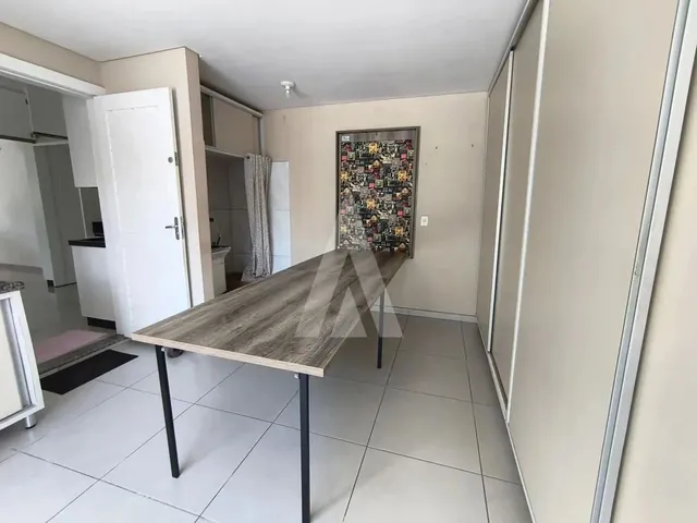 Imagem 11: Casa Completa de Armários no Floresta com 03 Quartos Sendo 01 Suíte com Ar Condicionado