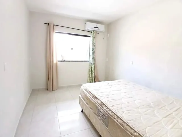 Imagem 3: Casa para Aluguel com 70M², 2 Quartos, Ar-Condicionado, Churrasqueira, Garagem Coberta