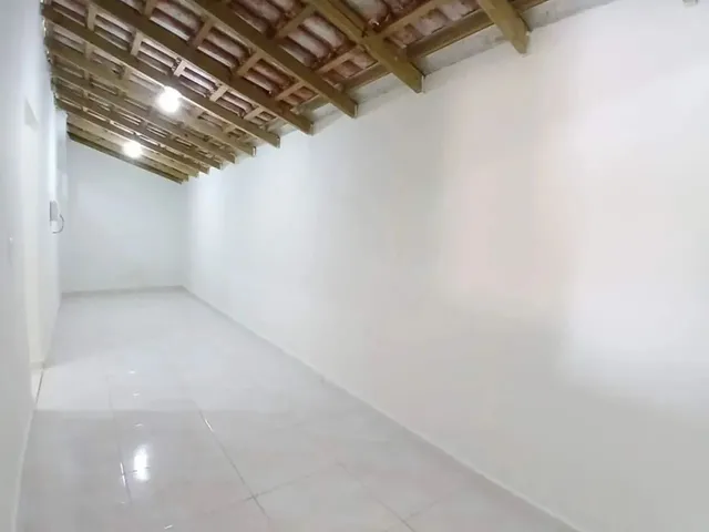 Imagem 11: Casa para Aluguel com 70M², 2 Quartos, Ar-Condicionado, Churrasqueira, Garagem Coberta