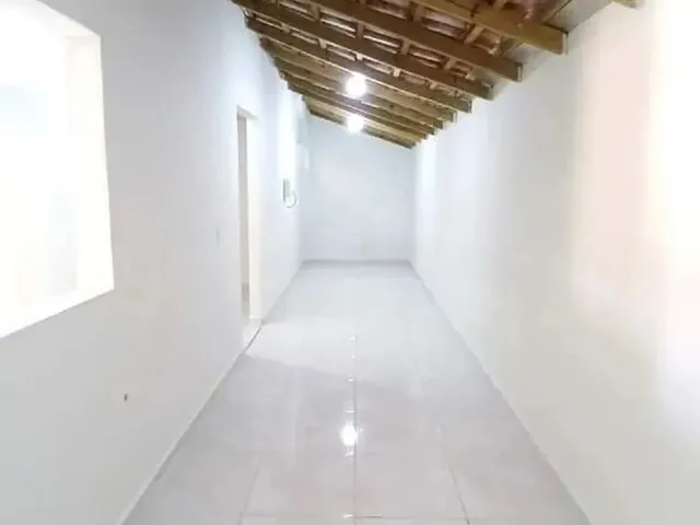 Imagem 7: Casa para Aluguel com 70M², 2 Quartos, Ar-Condicionado, Churrasqueira, Garagem Coberta