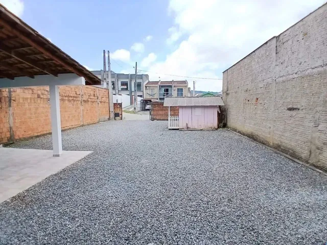 Imagem 8: Casa para Aluguel com 70M², 2 Quartos, Ar-Condicionado, Churrasqueira, Garagem Coberta