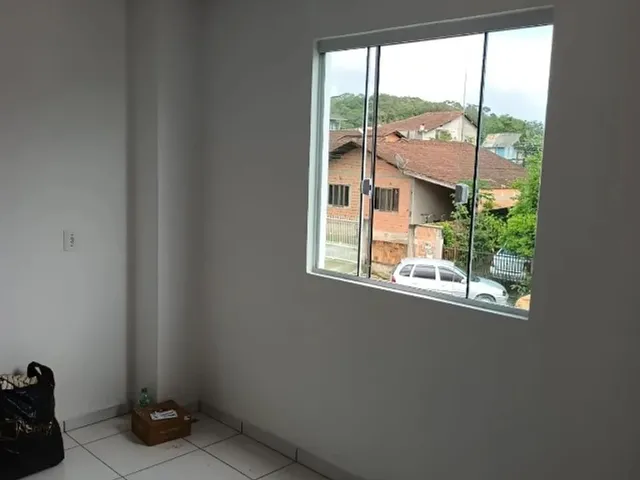 Imagem 5: Alugo Kit Net de 2 Quartos no Rio Bonito