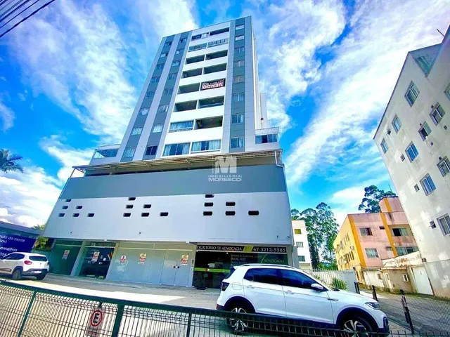 Imagem: Apartamento de 2 Quartos Semimobiliado no