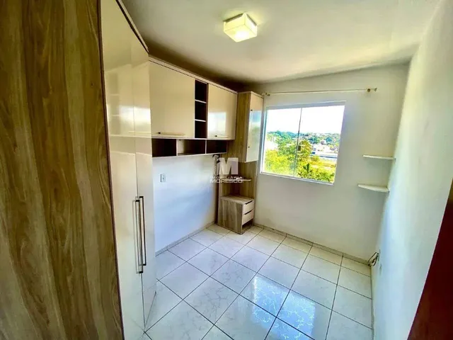 Imagem 3: Apartamento de 2 Quartos Semimobiliado no Centro de Brusque