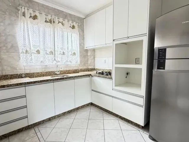 Imagem 3: Apartamento no Iririú com 2 Quartos para Locação, 63 M²