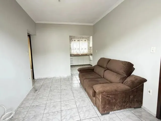 Imagem 2: Apartamento no Iririú com 2 Quartos para Locação, 63 M²
