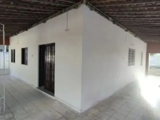 Imagem 2: Casa em Rio Doce com 200M2 de Área Construída Próximo a Praia