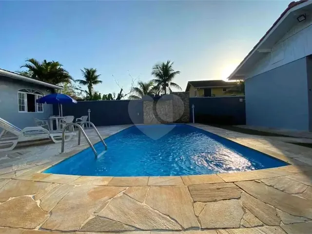 Imagem: Casa com 3 Quartos À Venda em Morada da