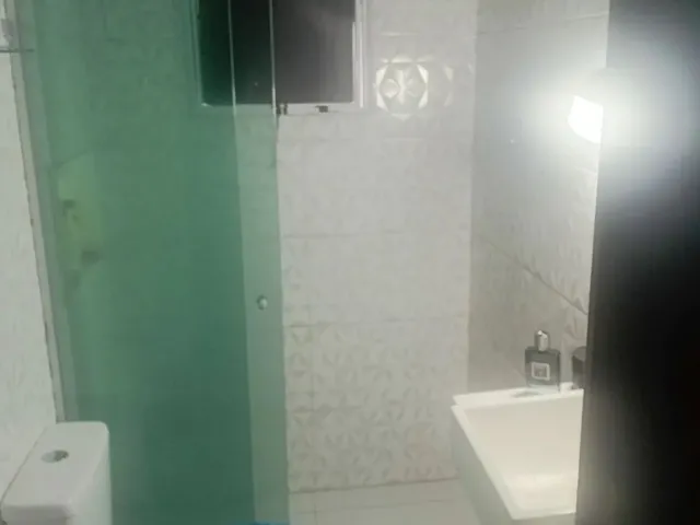 Imagem 2: Alugo Uma Casa 3Comodos ,Não É Independente.aluguel 700 com Água e Energia Incluso.