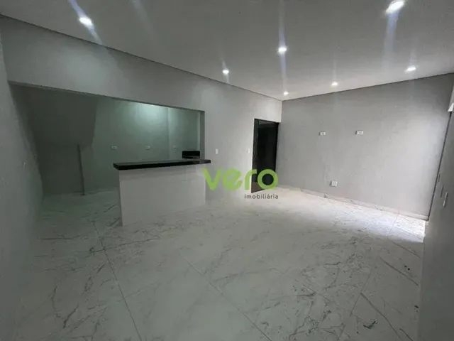 Imagem: Casa com 3 Dormitórios para Alugar, 115