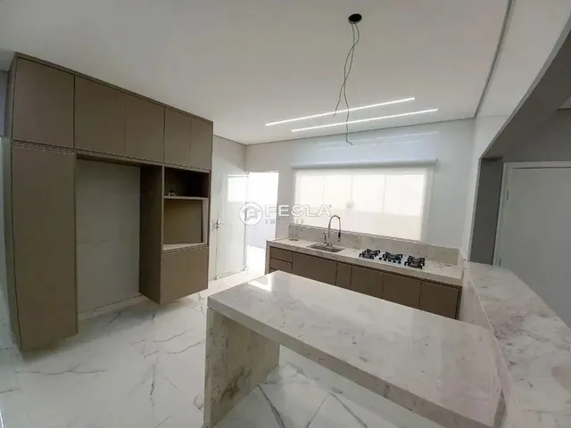 Imagem 10: Casa À Venda e para Alugar em Americana, Morada do Sol, com 3 Quartos, com 150 M²
