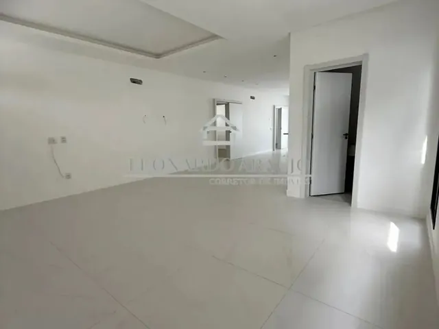 Imagem: Casa de Luxo com 03 Suítes no Boulevard