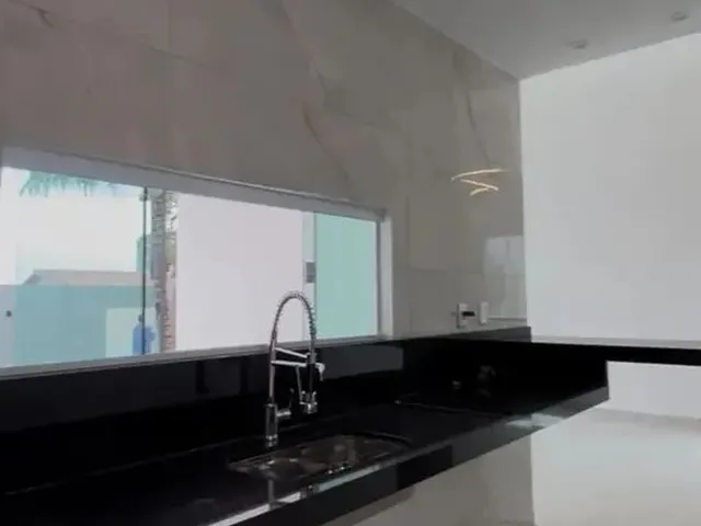 Imagem 9: Imóvel para Venda com 118 Metros Quadrados com 3 Quartos em Enseada de Jacaraípe
