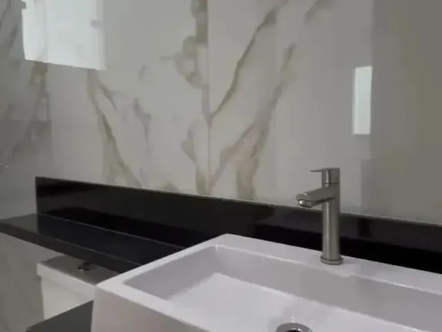 Imagem 4: Imóvel para Venda com 118 Metros Quadrados com 3 Quartos em Enseada de Jacaraípe