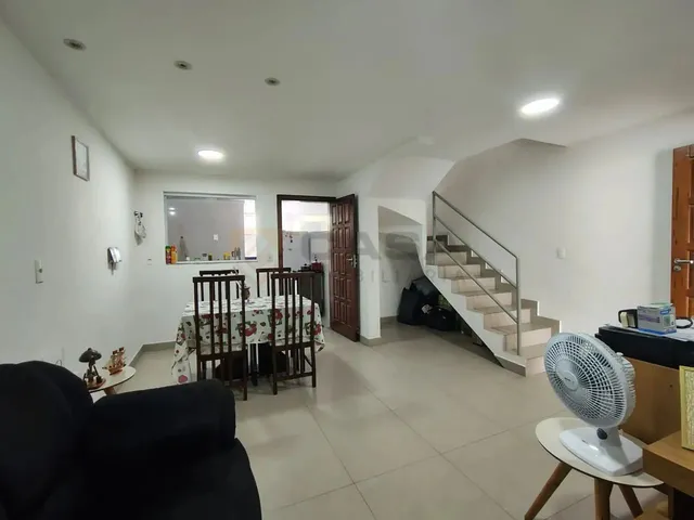 Imagem 13: Casa Duplex Dois Quartos com Suite em São Patrício-Jacaraípe. Qlfb
