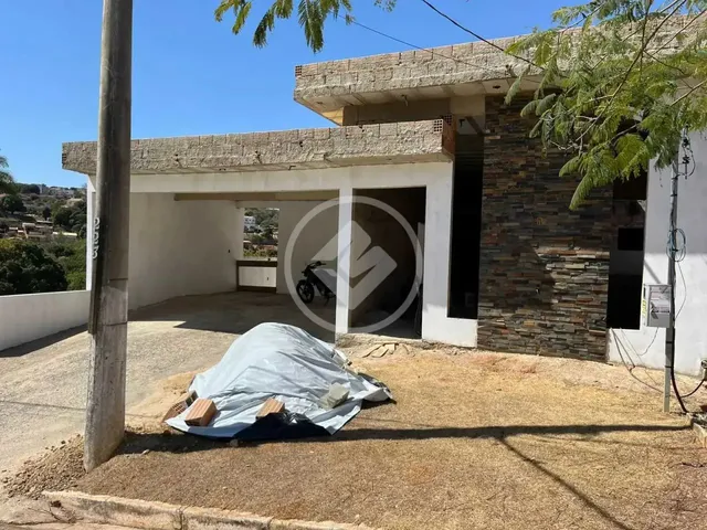 Imagem: Casa 4 Quartos no Condomínio Vitoria Tennis