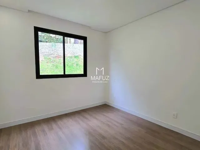 Imagem 10: Casa para Venda com 3 Quartos - 1 Suíte Máster, Espaço Gourmet, Piscina - Alphaville