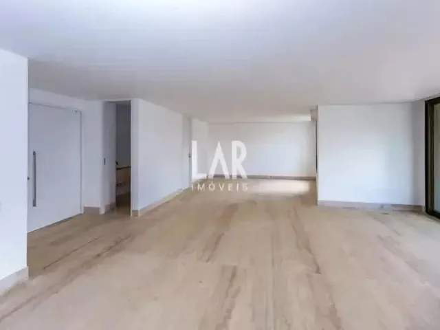 Imagem: Apartamento À Venda, 4 Quartos, 2 Suítes