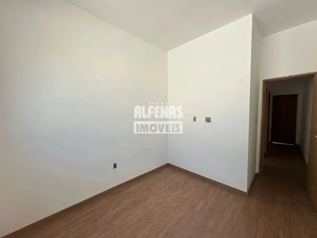 Imagem 14: Casa Geminada À Venda 3 Quartos no Bairro Icaivera