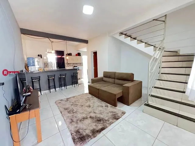 Imagem: Casa Duplex com 02 Quartos À Venda em São