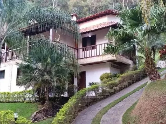 Imagem: Linda Casa no Condominio Canto das Águas-Rio