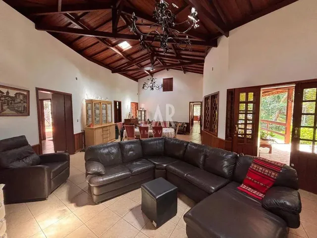 Imagem: Casa em Condomínio À Venda, 7 Quartos