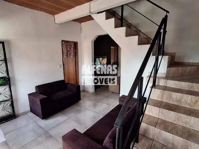 Imagem: Casa a Venda no Bairro Capelinha