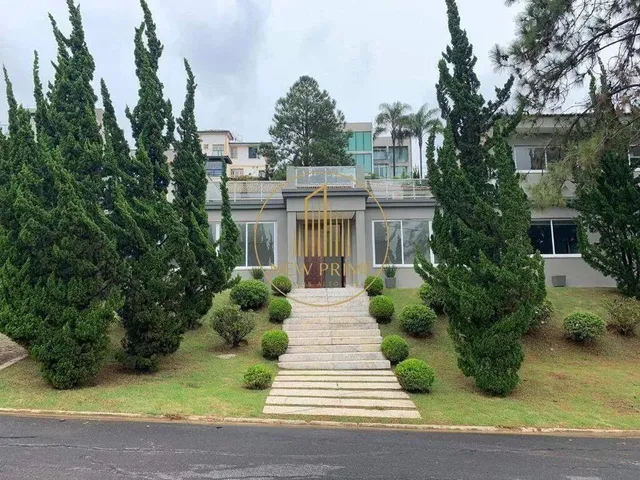Imagem: Casa À Venda, 4 Quartos, 2 Suítes, 8 Vagas