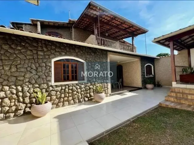 Imagem: Casa com Piscina 4 Quartos, 2 Suítes, 4