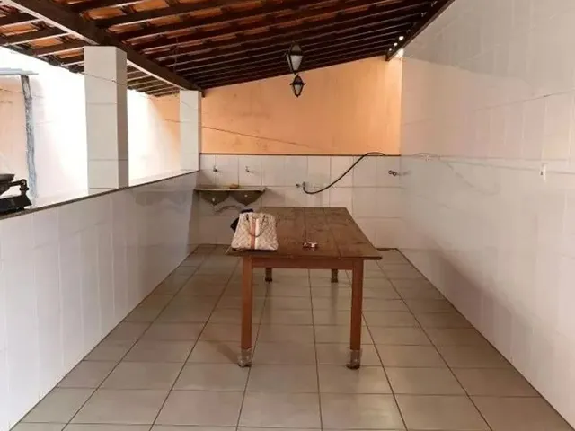 Imagem 7: Casa com 3 Quartos À Venda em Sabará