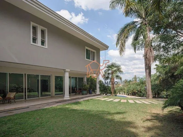 Imagem: Casa com 4 Dormitórios À Venda, 700 M²