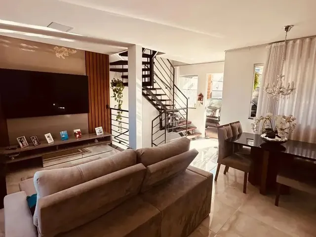 Imagem 9: Casa Geminada, Europa, Financia