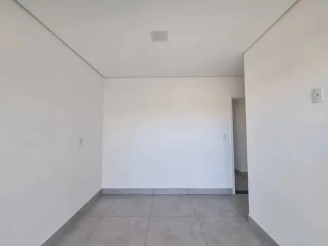 Imagem 5: Casa com 3 Quartos À Venda em Ibirité