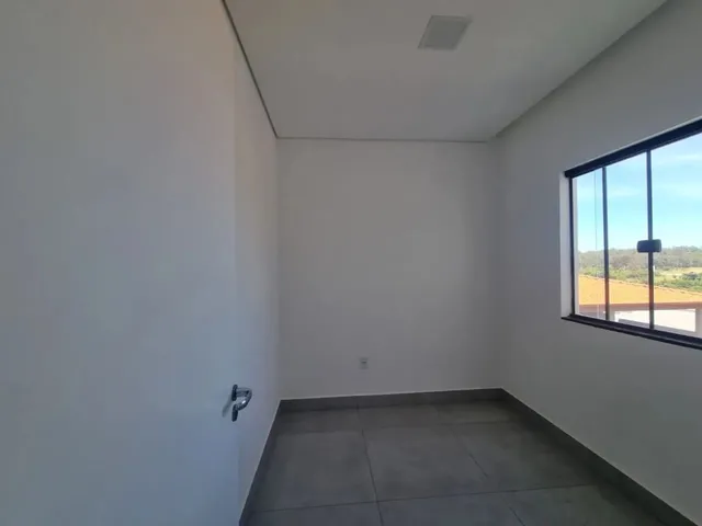 Imagem 13: Casa com 3 Quartos À Venda em Ibirité
