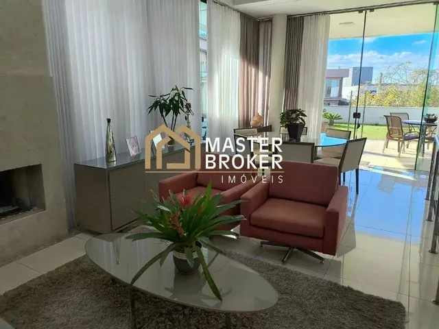 Imagem: Casa em Condomínio Frente 4 Quartos