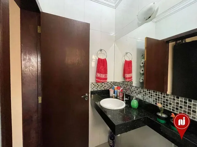 Imagem 6: Casa com 4 Dormitórios À Venda, 360 M² por R$ 990.000,00 - Lourdes - Brumadinho/Mg