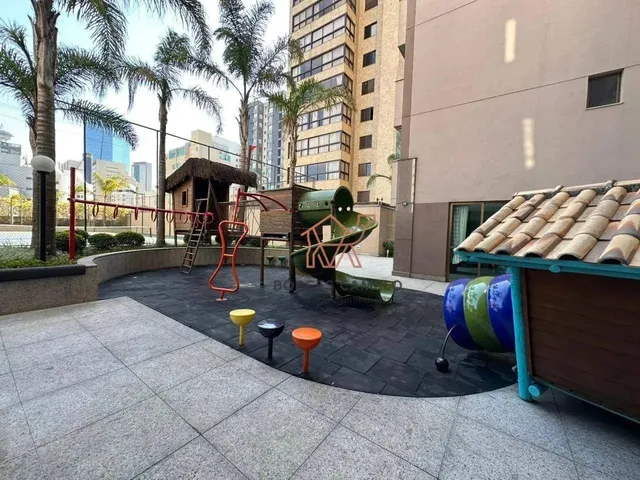 Imagem 11: Apartamento com 4 Dormitórios À Venda, 144 M² por R$ 2.490.000,00 - Vila da Serra