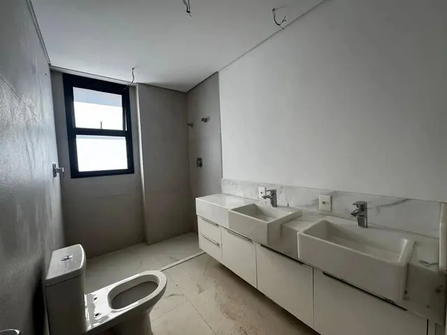 Imagem 5: Apartamento para Venda em Nova Lima, Jardim das Mangabeiras, 4 Dormitórios, 4 Suítes, 5