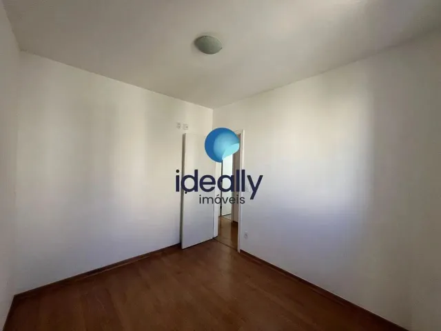 Imagem 3: Apartamento 3 Sendo 1 Suíte no Bairro Cabral _Venda