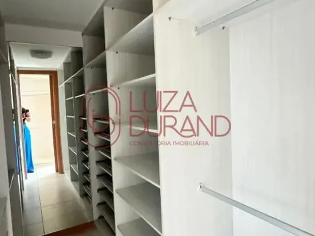 Imagem 11: Poço 3 Quartos 2 Suítes 2 Vagas Varanda e Sala Ampla