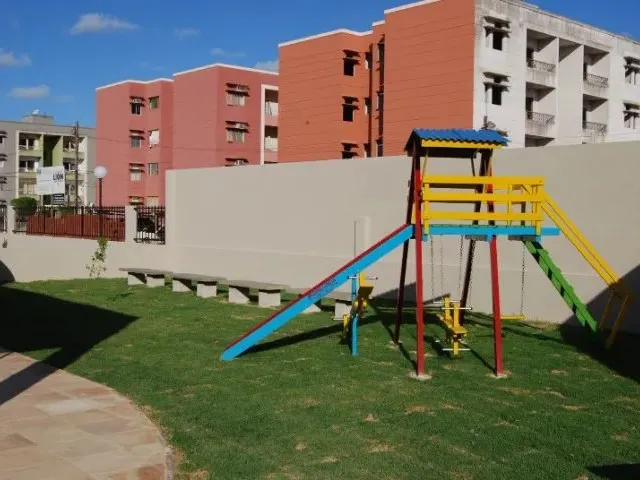 Imagem: O apartamento possui 2 Dormitórios, 1 Banheiro, 1 Vaga na