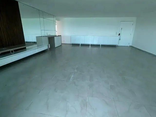 Imagem 7: Belíssimo Apartamento, com Vista Mar, Andar Altíssimo, Muito Bem Localizado