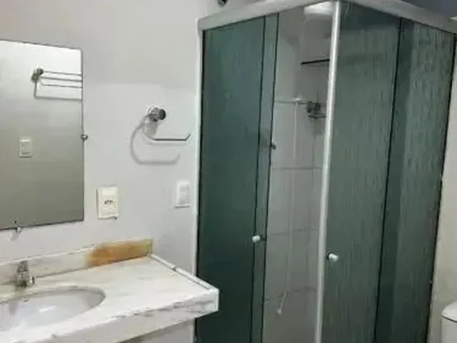 Imagem 12: Casa Espaçosa com 3 Quartos, Grande Área Externa e 4 Vagas no Poço da Panela