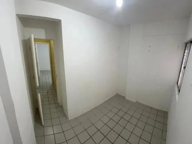 Imagem 9: Imóvel para Aluguel Possui 70 Metros Quadrados com 3 Quartos em Torre - Recife - Pe