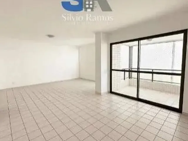 Imagem: O apartamento possui 3 Dormitórios, 1 Suíte, 3 Banheiros,