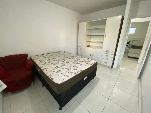 Imagem 3: 2Qts+1Rev Mobiliado 80M2 2ºandar Escada Portões Eletrônicos