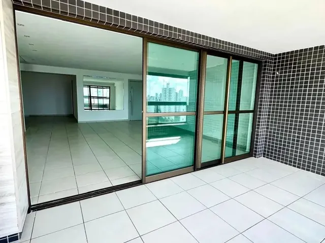 Imagem 1: Imóvel para Aluguel Tem 207 Metros Quadrados com 4 Quartos em Monteiro - Recife - Pe